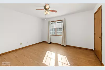 105 Colonial Parkway #B, Yorkville, IL 60560 - Photo 6