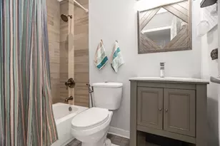 1811 Lyons St, Evanston, IL 60201 - Photo 22