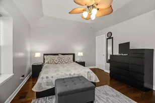 1811 Lyons St, Evanston, IL 60201 - Photo 14