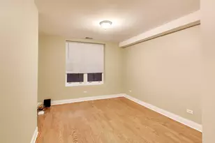 1549 W Sherwin Ave, Chicago, IL 60626 - Photo 14