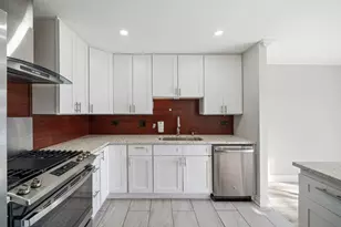 901 Yosemite Trail, Roselle, IL 60172 - Photo 6