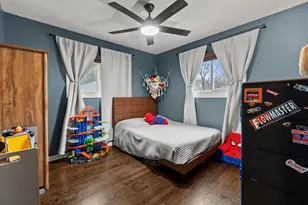 572 Maple Ave, Lisle, IL 60532 - Photo 6