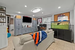 572 Maple Ave, Lisle, IL 60532 - Photo 16