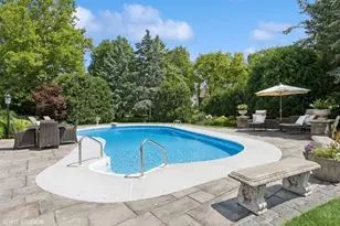 8S241 Dunham Dr, Naperville, IL 60540 - Photo 24