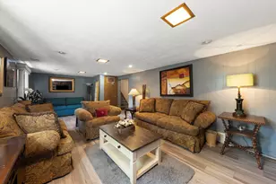 5628 W Hawthorne Ave, Berkeley, IL 60163 - Photo 14