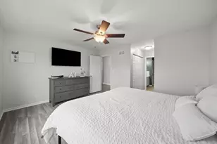 1458 Deer Pointe Dr, South Elgin, IL 60177 - Photo 14