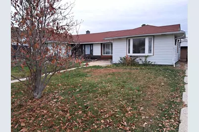 4308 W 87th Place, Hometown, IL 60456 - Photo 2