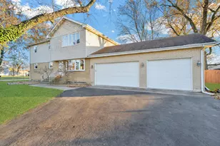 7435 W 74th St, Bridgeview, IL 60455 - Photo 1