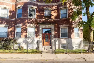 542 E 44th St, Chicago, IL 60653 - Photo 2