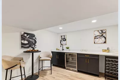 5625 W Leland Avenue, Chicago, IL 60630 - Photo 28