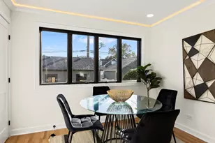 5625 W Leland Ave, Chicago, IL 60630 - Photo 8