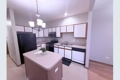 1533 Keystone Court, Elgin, IL 60120 - Photo 8