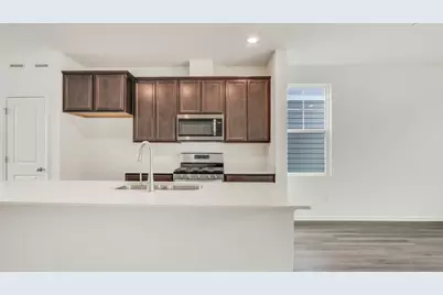 [Address not provided], Mundelein, IL 60060 - Photo 2