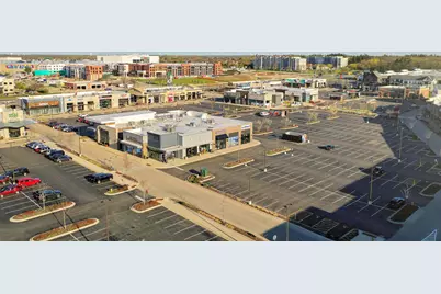 [Address not provided], Mundelein, IL 60060 - Photo 52