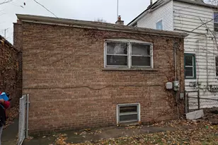 7935 S East End Ave, Chicago, IL 60617 - Photo 20