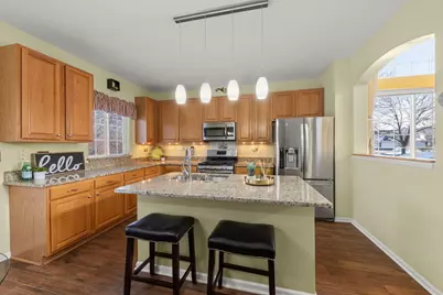 31506 Kline Circle, Warrenville, IL 60555 - Photo 8