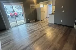 530 E 3rd St, Coal City, IL 60416 - Photo 4