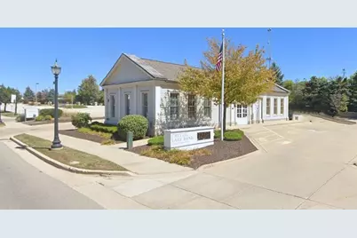 27 N Main Street, Crystal Lake, IL 60014 - Photo 1