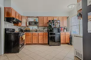 [Address not provided], Waukegan, IL 60085 - Photo 12