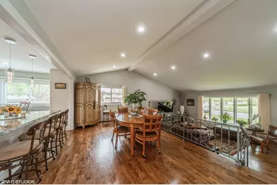 1049 Peace Drive, Wheeling, IL 60090 - Photo 10