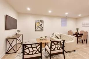 6170 N Winchester Ave, Chicago, IL 60660 - Photo 4