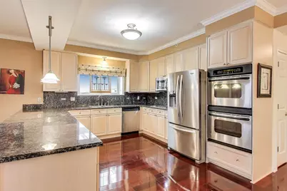 131 W Adelaide Street #309, Elmhurst, IL 60126 - Photo 10