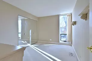 7 Birch Tree Ct, Elmhurst, IL 60126 - Photo 22