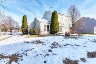 703 Hillcrest Dr, Bolingbrook, IL 60440 - Photo 32