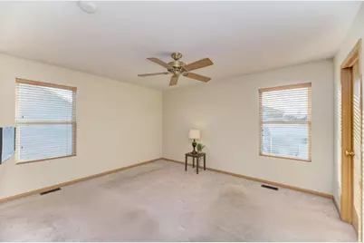 703 Hillcrest Drive, Bolingbrook, IL 60440 - Photo 20