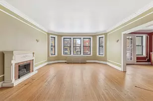 6851 S Paxton Ave, Chicago, IL 60649 - Photo 6