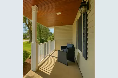 131 W Chicago Avenue, Downers Grove, IL 60515 - Photo 2