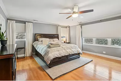 131 W Chicago Avenue, Downers Grove, IL 60515 - Photo 20