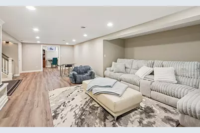 131 W Chicago Avenue, Downers Grove, IL 60515 - Photo 36