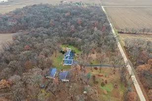 1313 Woods Rd, Belvidere, IL 61008 - Photo 48