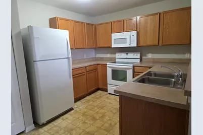 234 Bertram Drive #D, Yorkville, IL 60560 - Photo 2