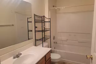 234 Bertram Dr, Yorkville, IL 60560 - Photo 10