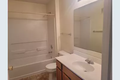 234 Bertram Drive #D, Yorkville, IL 60560 - Photo 4