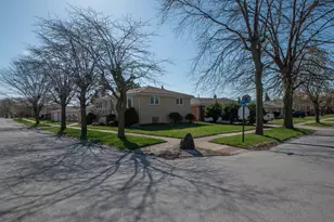 648 Saginaw Ave, Calumet City, IL 60409 - Photo 26