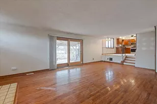 2939 E Hickory Ln, Crete, IL 60417 - Photo 20