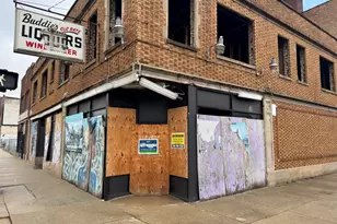 1758 E 79th St, Chicago, IL 60649 - Photo 2