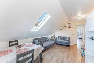 5335 W Barry Ave, Chicago, IL 60641 - Photo 14