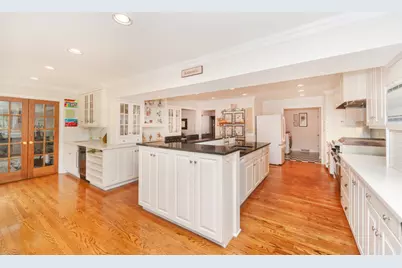 1866 S Wilson Drive, Lake Forest, IL 60045 - Photo 10