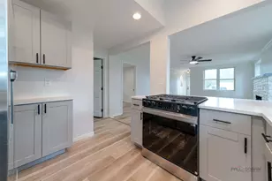 2509 S Birchwood Ave, McHenry, IL 60051 - Photo 12
