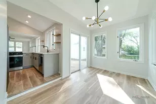 2509 S Birchwood Ave, McHenry, IL 60051 - Photo 14