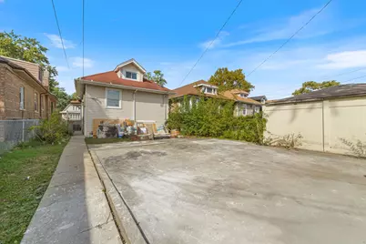 8429 S Dante Avenue, Chicago, IL 60619 - Photo 24