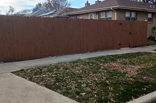 101 Granville Ave, Bellwood, IL 60104 - Photo 10