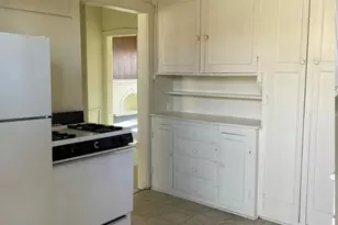 3320 W 67th St, Chicago, IL 60629 - Photo 6