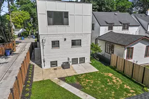 5944 N Knox Ave, Chicago, IL 60646 - Photo 30