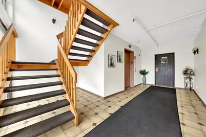10351 Menard Avenue #322, Oak Lawn, IL 60453 - Photo 2
