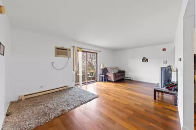 2343 Ogden Avenue #3, Downers Grove, IL 60515 - Photo 4